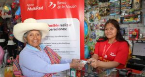 Pensión 65 logra que los adultos mayores cobren de manera sencilla, rápida y fácil con herramienta financiera