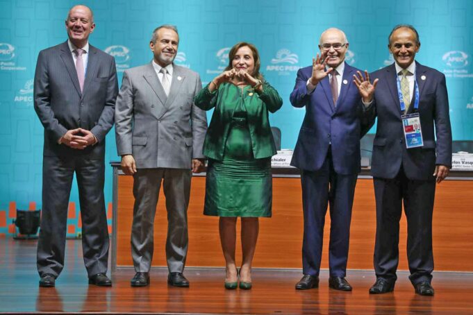 Vienen más inversiones extranjerasgracias a APEC, afirma la presidenta