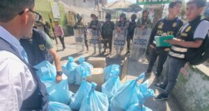 Incautan cigarrillos ilegales por más de 207.000 soles tras mega operativo en Arequipa.