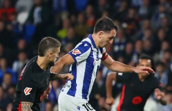 Real Sociedad venció al líder Barcelona 1-0 que ahora le lleva seis puntos al Real Madrid