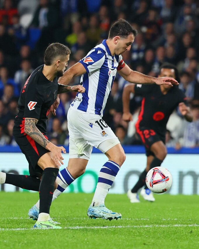 Real Sociedad venció al líder Barcelona 1-0 que ahora le lleva seis puntos al Real Madrid