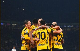 Inter de Milán ganó al Venezia por 1-0 y se puso a un punto del líder Nápoli