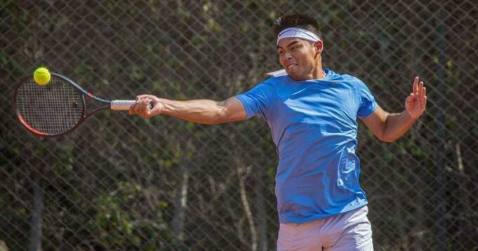 Peruano Christopher Li logró triunfo en el M15 de Santiago y pasó a Cuartos de Final