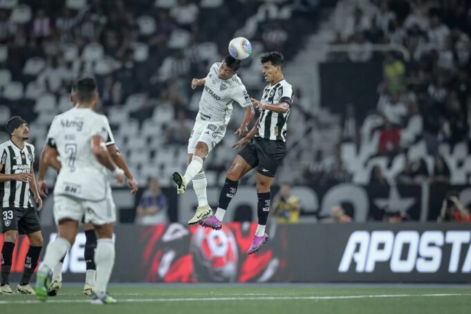Atlético Mineiro y Botafogo disputan el sábado el título de la Copa Libertadores 2024
