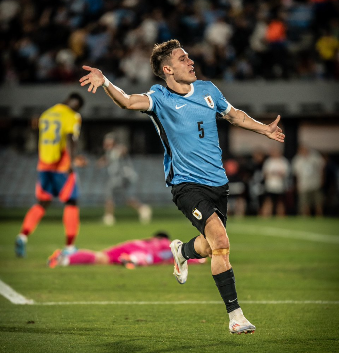 Uruguay le ganó en los descuentos a Colombia 3-2 y quedó en segundo lugar de las Clasificatorias