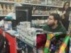 Multan negocios por venta de cigarrillos, licores y condimentos vencidos o adulterados