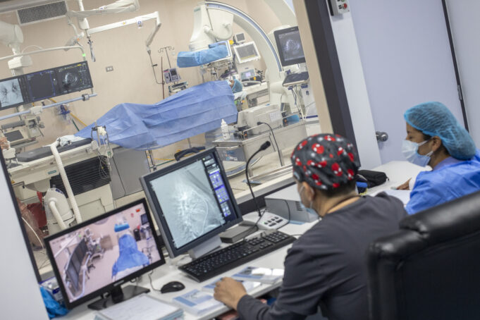 EsSalud destina más de S/ 136 millones en equipamiento médico para hospitales