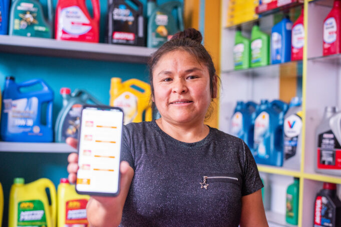 Proyecto Strive Women de Care Perú permitió acercar a más de 15 mil mujeres a servicios financieros(VIDEO)