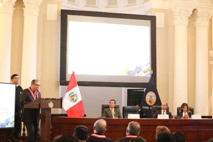 Presidente del Poder Judicial insta a continuar apoyo a Justicia TV para transparentar audiencias