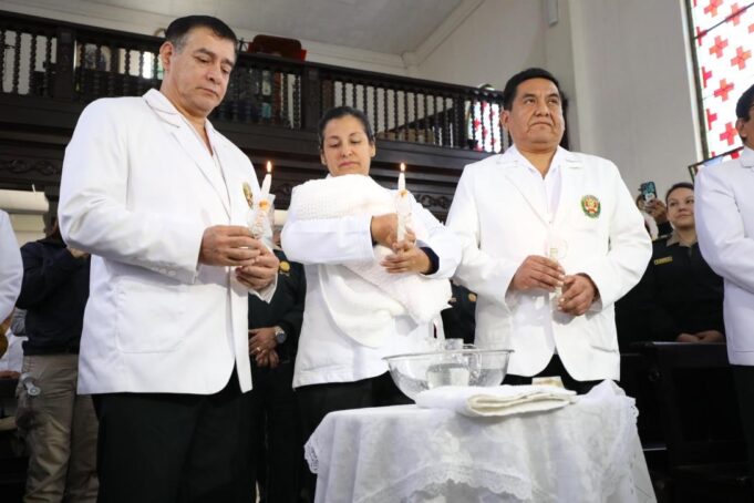 Salvan a 60 bebés prematuros en el Hospital Nacional PNP «Luis N. Sáenz»