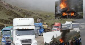 Churcampa acata paro indefinido: Bloquean carreteras y queman vehículo(VIDEO)