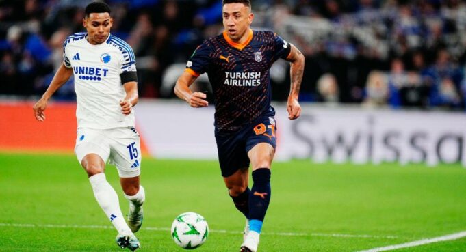 Copenhague con Marcos López igualó con Basaksehir 2-2 en la Conference League
