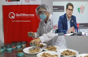 Demartini continúa en el cargo: Ejecutivo reestructura la Digesa por carne de caballo en Qali Warma