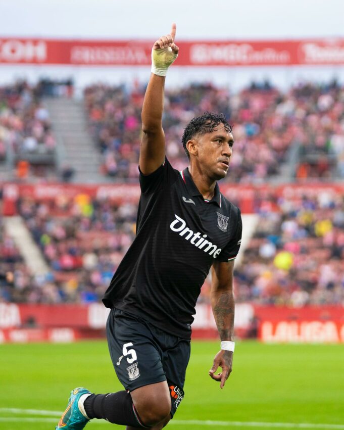 Renato Tapia marcó gol para Leganés en derrota de visita ante Girona 4-3 por la Liga de España