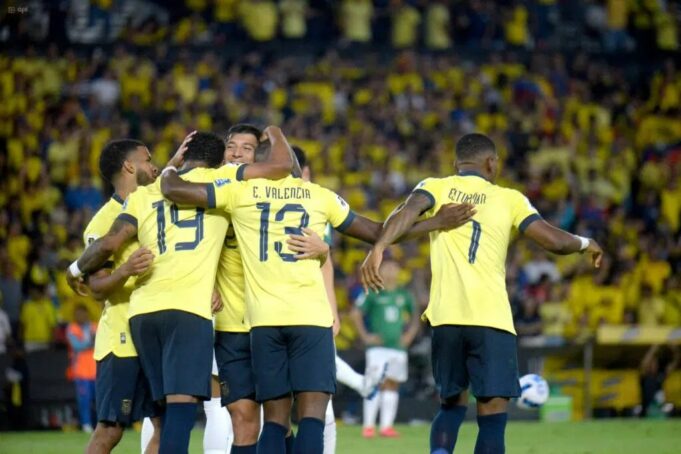Ecuador goleó a Bolivia 4-0 y está en zona de clasificación para el Mundial 2026
