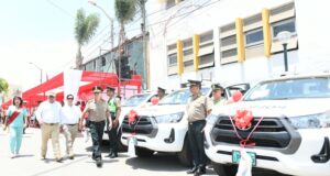 PNP recibe 30 nuevas camionetas para reforzar el patrullaje en provincias de Lima