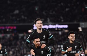 Liverpool goleó al West Ham 5-0 y se afianza como líder en la Premier League