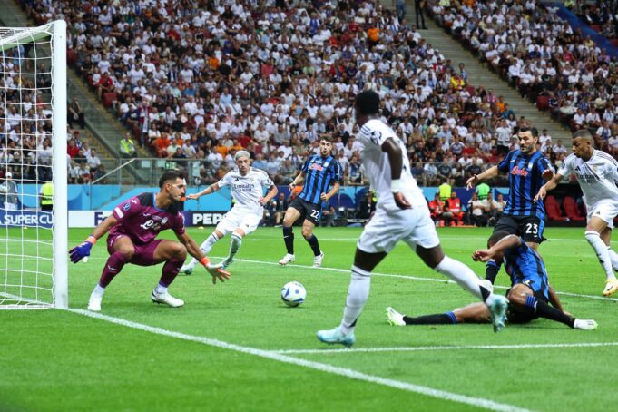 Real Madrid obligado a ganarle al Atalanta en Bérgamo para no quedar fuera de la Champions League