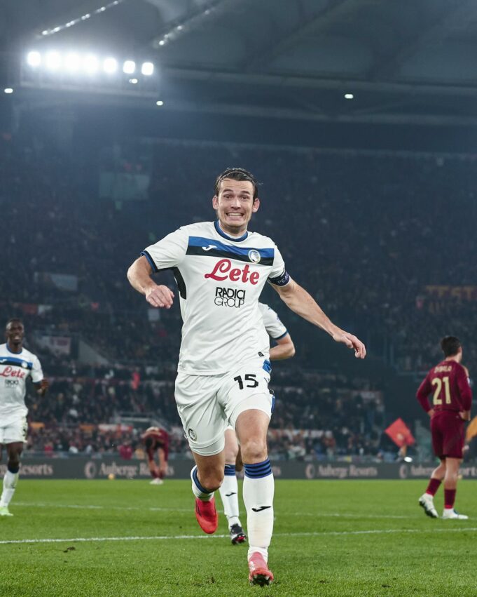 Atalanta venció a la Roma 2-0 y es escolta de líder Nápoles en el Calcio Italiano