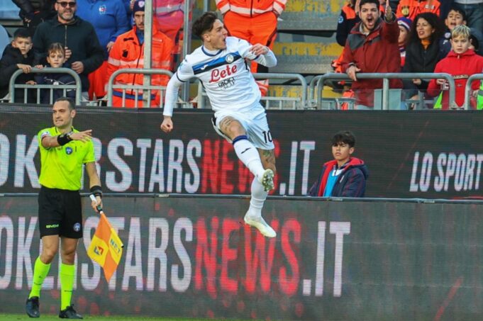 Atalanta se mantiene firme en el liderato tras ganar al Cagliari 1-0 de visitante