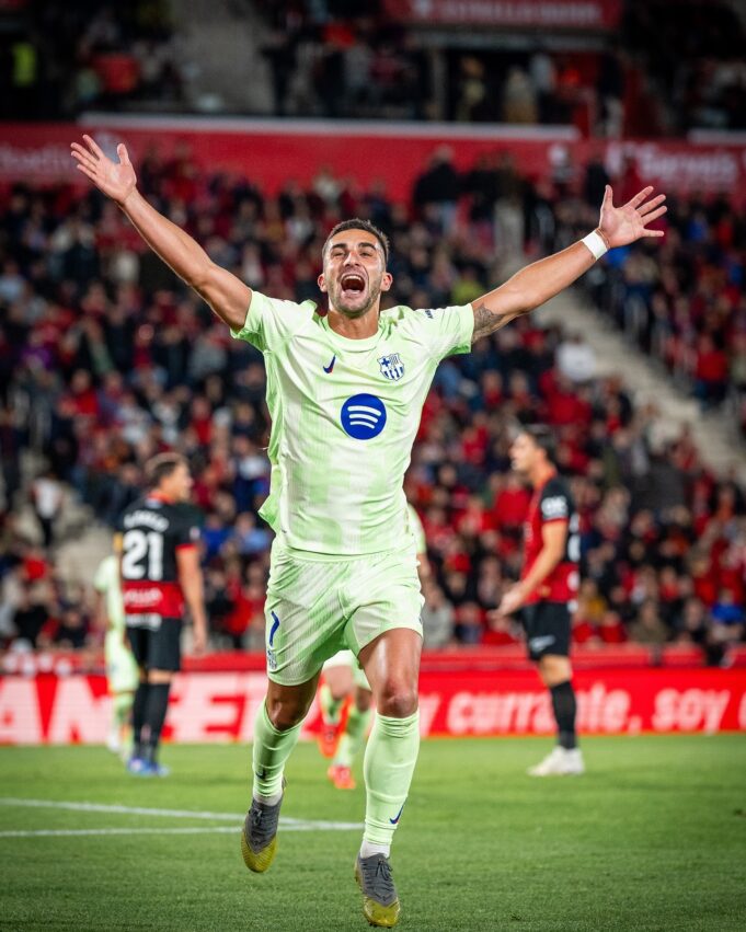 Líder de Liga de España Barcelona retomó el triunfo con goleada al Mallorca 5-1