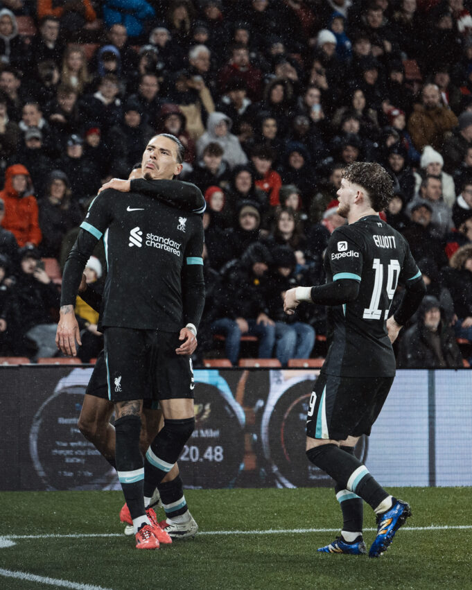 Liverpool, Arsenal y Newcastle se clasificaron a semifinales de la Copa de la Liga Inglesa