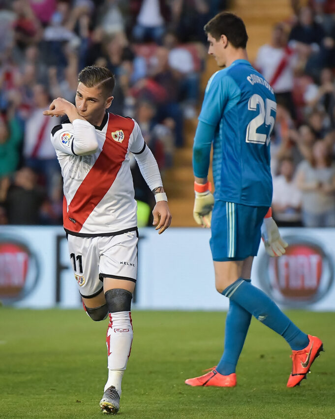 Real Madrid dejó escapar dos valiosos puntos al igualar 3-3 con Rayo Vallecano