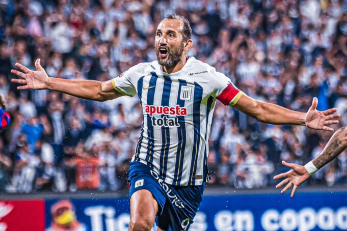 Hernán Barcos anunció retiro del fútbol profesional el próximo año 2025 jugando por Alianza Lima