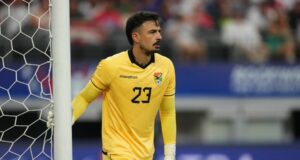 Arquero boliviano Guillermo Viscarra atajará en Alianza Lima siendo contratado por dos años