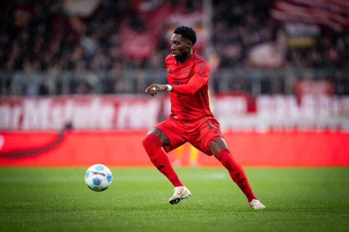 Bayern Múnich venció al Heidenheim 3-2 y sigue líder en la Bundesliga Alemana