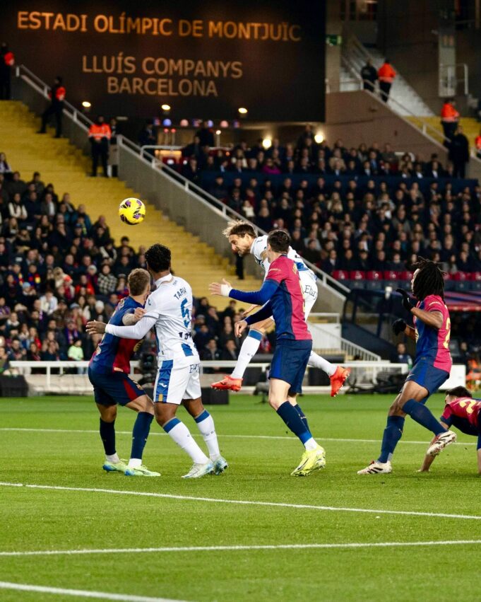 Leganés con Renato Tapia venció al líder Barcelona por 1-0 de visitante