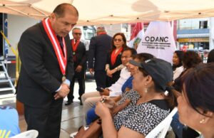 Poder Judicial: Unidad de Atención y Quejas Itinerante resolvió reclamos de usuarios judiciales en la plaza de armas de Mala en Cañete
