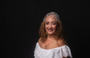 Tarotista Dalia Díaz: «El Tarot ayuda a tener ideas claras y tomar decisiones»