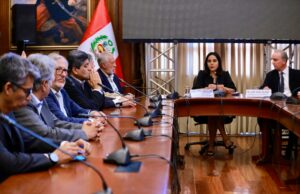 Impulsan moción para declarar el transporte en emergencia