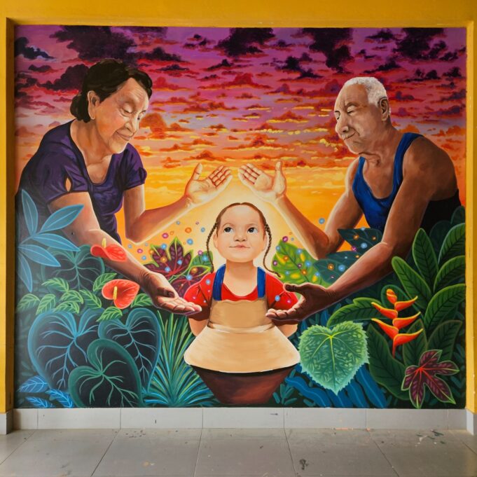 Pensión 65 premia el arte joven en homenaje a los adultos mayores