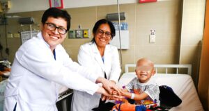 INSN:Niño trujillano vuelve a nacer tras extirpación de tumor maligno en riñón que se extendió al corazón