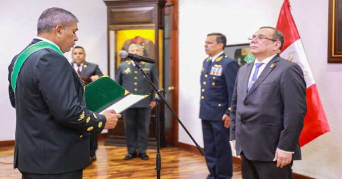 Poder Judicial recibe condecoración «Corazón Policial de la PNP» por implementar unidades de flagrancia