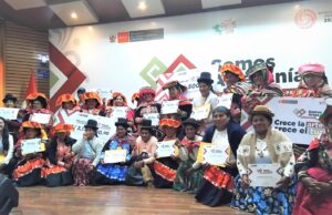 Emprendedores del proyecto Haku Wiñay de Foncodes, ganaron subvenciones en el “Concurso Nacional Somos Artesanía 2024”