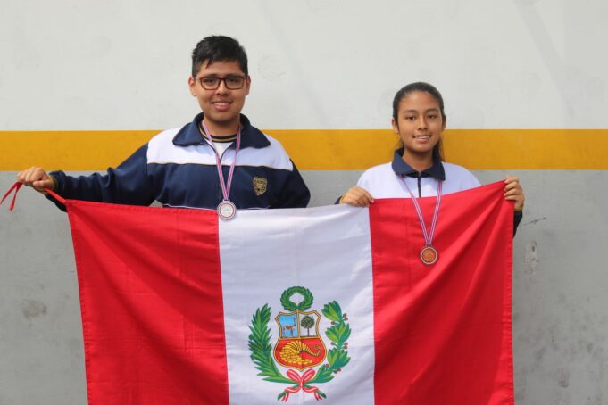 Escolares peruanos ganan Medallas en Olimpiada de Astronomía y Astronáutica