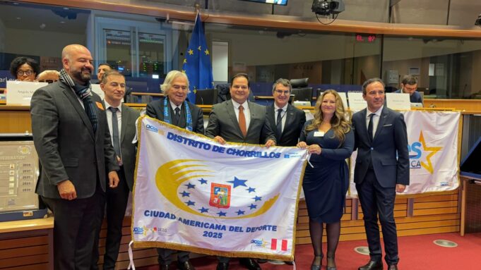 Chorrillos es declarado ‘Ciudad Americana del Deporte’ en la sede del Parlamento Europeo