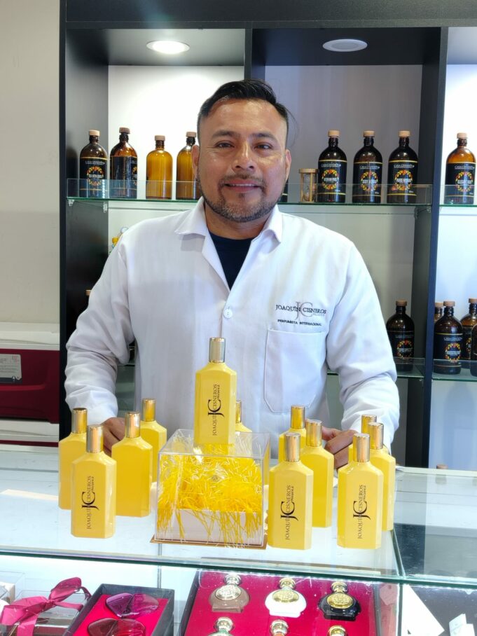 El perfume ideal y recomendado para recibir el Año 2025 con buena vibra