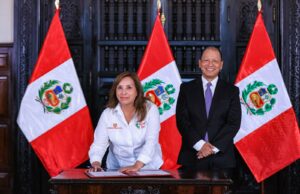 Dina Boluarte anunció incremento de sueldo mínimo a S/ 1 130 y regirá desde 1 de enero de 2025