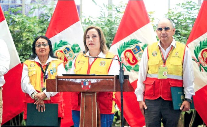 Dina Boluarte niega ilegalidad de normas suscritas post cirugía