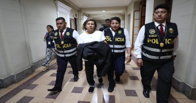 Poder Judicial: fiscal Elizabeth Peralta fue trasladada a la carceleta del INPE para cumplir prisión preventiva