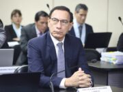 Que tal sinvergüenza:’Lagarto’ Vizcarra intenta culpar de sus males a la presidenta y al congreso