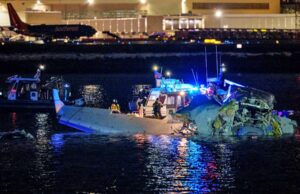 Tragedia en Washington: Recuperan 28 cuerpos de choque entre avión y helicóptero