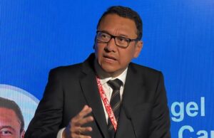 Foro Económico Mundial 2025: Ministro Manero destacó la riqueza en agrobiodiversidad de Perú en evento “Food Forever Experience Davos»