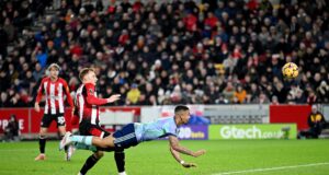 Arsenal con su triunfo ante Brentford 3-1 es el nuevo escolta del líder Liverpool en la Premier League