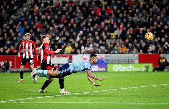Arsenal con su triunfo ante Brentford 3-1 es el nuevo escolta del líder Liverpool en la Premier League