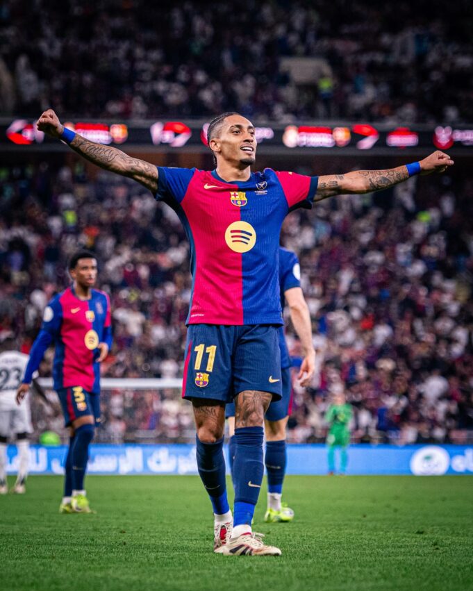 Barcelona se coronó campeón de la Supercopa de España al golear a Real Madrid 5-2 en Yeda